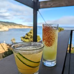 Timber Cove Resort - Cocktails back at the room