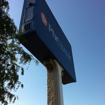 PNC Bank - The sign. - Banks & Credit Unions Near Me - Melrose Park, Illinois PNC Bank - The sign. - Banks & Credit Unions Near Me - Melrose Park, Illinois