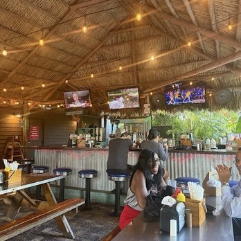 Dune Dog Cafe - Inside dining - Seafood Near Me - Stuart, Florida