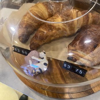 Kijitora - Croissants - Coffee & Tea Near Me - Brooklyn, New York