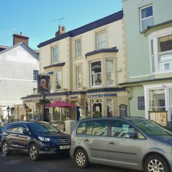 Queen Victoria - The Queen Victoria, Llandudno