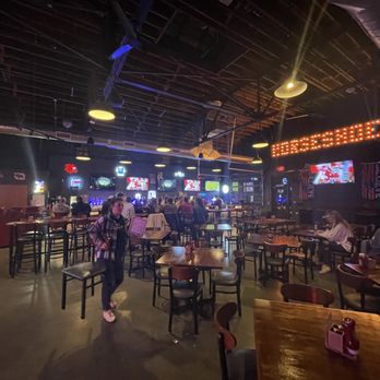 The Horseshoe - Bars Near Me - Charlotte, North Carolina