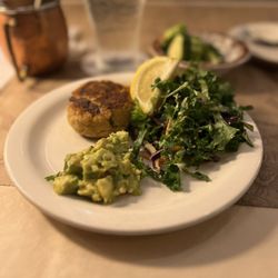 Ted's Montana Grill - Crab cake appetizer