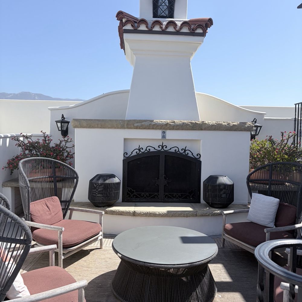 Kimpton Canary Hotel - Rooftop - Hotels Near Me - Santa Barbara, California