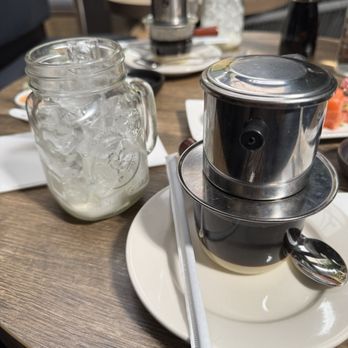 Bedford Gardens Restaurant  - Vietnamese Cold Brew - Sushi Bars Near Me - Brooklyn, New York