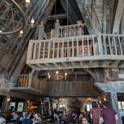 Three Broomsticks at Universal Studios Hollywood - Interior Restaurant