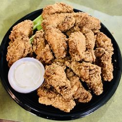 Deano's Pizza - Traditional Deano's Wings