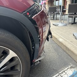 Tonnelle Auto Repair