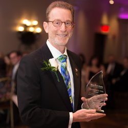 Donald Hills, DDS - Dr. Hills receives New York State Dental Journalism award