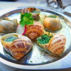 La Cuisine - Caracoles "a la Bourguignonne"