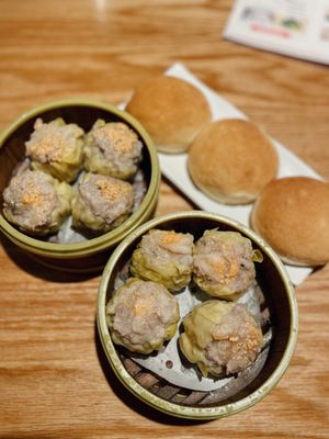 Hong Kong Bistro by null