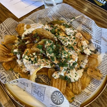 Harp & Clover - Appetizer of chips - Irish Near Me - Gadsden, Alabama