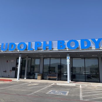 Rudolph Body and Paint - The exterior of a shop where ignorance and incompetence reign supreme. - Body Shops Near Me - El Paso, Texas Rudolph Body and Paint - The exterior of a shop where ignorance and incompetence reign supreme. - Body Shops Near Me - El Paso, Texas