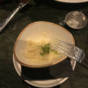 Le Boulevardier - the side of mash and the steak - French Near Me - Montreal, Quebec