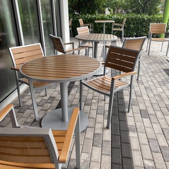 Bento Asian Kitchen + Sushi - outside seating - Pan Asian Near Me - Boca Raton, Florida