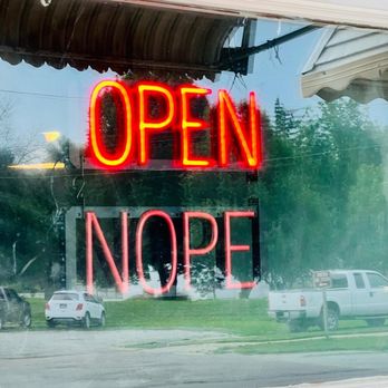 Silver Spokes Eats & Drinks - open nope - American Near Me - Silver City, Iowa Silver Spokes Eats & Drinks - open nope - American Near Me - Silver City, Iowa