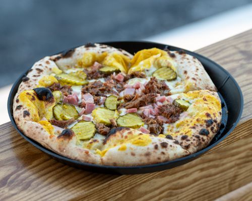 NONA STREET PIZZA by null