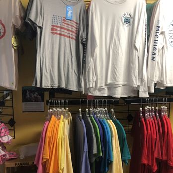 Ottawa Beach General Store - Ice Cream & Frozen Yogurt Near Me - Holland, Michigan