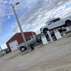 B & D Service