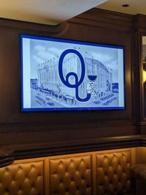Queenie’s Supper Club by null