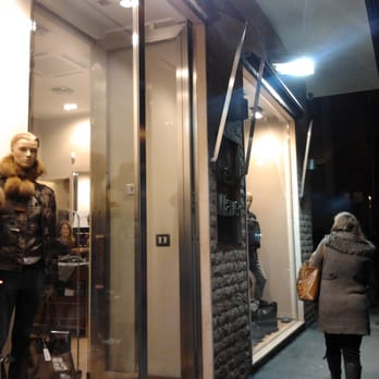 New Wave - Women's Clothing Near Me - Fuorigrotta, NA