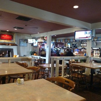 Stanley's Corner - American Near Me - Gladstone, Oregon