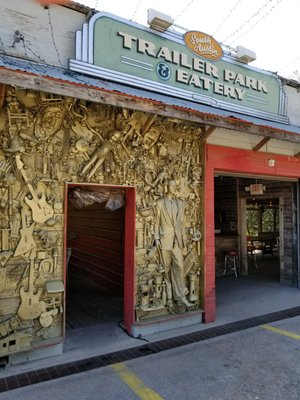 1311 S. 1st St. Park, Ira and Bev's by null