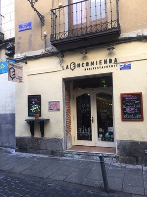 La Encomienda by null