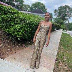 Excellent work!!!!! My daughters prom jumpsuit was altered perfectly!!