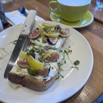 Poached Kitchen - Seasonal special - sourdough toast with goat cheese and figs - Breakfast & Brunch Near Me - Irvine, California Poached Kitchen - Seasonal special - sourdough toast with goat cheese and figs - Breakfast & Brunch Near Me - Irvine, California