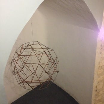 La Rotonde Stalingrad - Downstairs via restrooms - French Near Me - Paris, 75