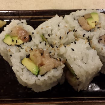 Sushi Wow - Tuna avocado - Japanese Near Me - Vancouver, British Columbia Sushi Wow - Tuna avocado - Japanese Near Me - Vancouver, British Columbia