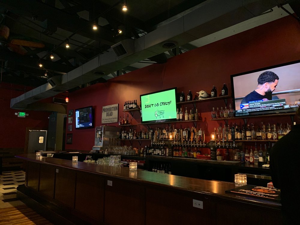 Redmond's Bar & Grill