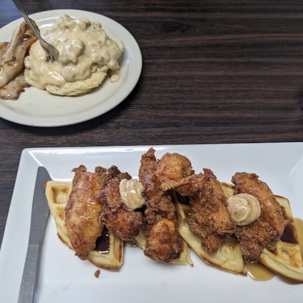 Something in Between - chicken & waffles - Breakfast & Brunch Near Me - Copperas Cove, Texas Something in Between - chicken & waffles - Breakfast & Brunch Near Me - Copperas Cove, Texas