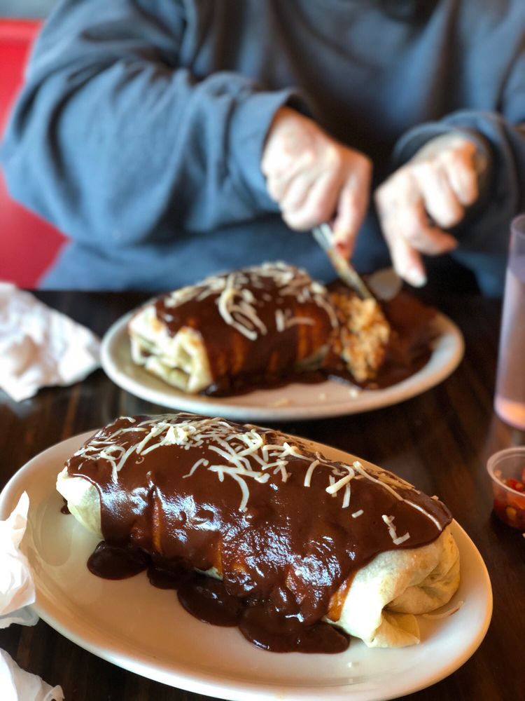 CHELINO’S MEXICAN RESTAURANT 130 Photos & 322 Reviews 1079 4th St