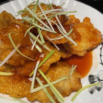 Cate Zone Chinese Cuisine - Sweet and sour pork (with ketchup) - Chinese Near Me - Chesterfield, Missouri Cate Zone Chinese Cuisine - Sweet and sour pork (with ketchup) - Chinese Near Me - Chesterfield, Missouri