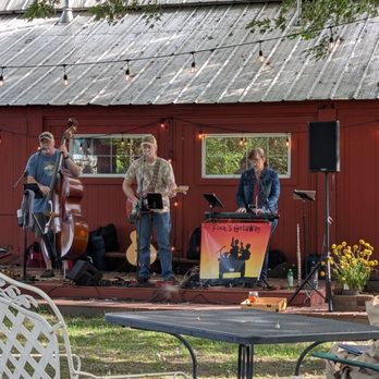 Squash Blossom Farm - Pizza Near Me - Oronoco, Minnesota Squash Blossom Farm - Pizza Near Me - Oronoco, Minnesota