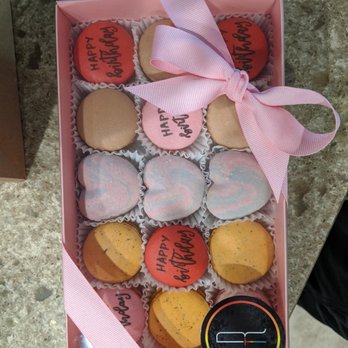 Rooftop Macarons - Macarons Near Me - Sacramento, California