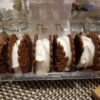Carvel - Ice Cream & Frozen Yogurt Near Me - Floral Park, New York
