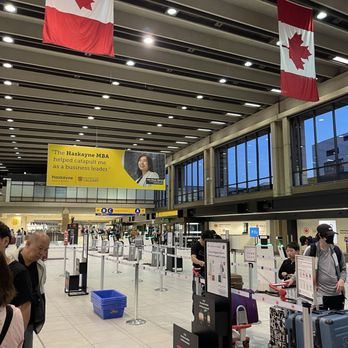 YYC Calgary International Airport - Airports Near Me - Calgary, Alberta YYC Calgary International Airport - Airports Near Me - Calgary, Alberta