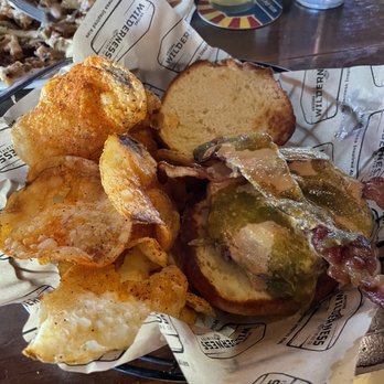Arizona Wilderness Brewing - Peanut Butter and Jalapeno Jelly Burger - Breweries Near Me - Gilbert, Arizona Arizona Wilderness Brewing - Peanut Butter and Jalapeno Jelly Burger - Breweries Near Me - Gilbert, Arizona