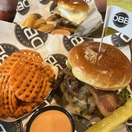 Garlic Burger