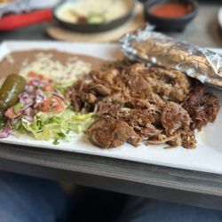 El Mariachi - Carnitas