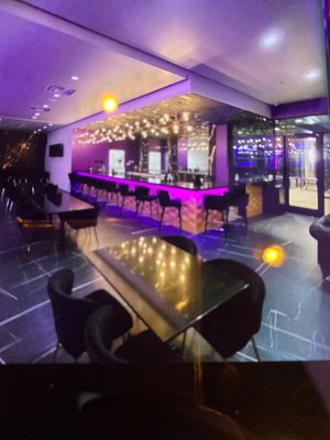 Royalty Bar & Lounge by null
