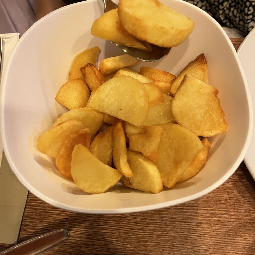 Homemade chips instead of fries. Homemade chips instead of fries.