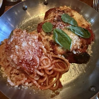 il Bracco - Chicken Parmesan - Italian Near Me - Dallas, Texas il Bracco - Chicken Parmesan - Italian Near Me - Dallas, Texas