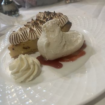 George’s Bistro & Bar - Pizza Near Me - Houston, Texas George’s Bistro & Bar - Pizza Near Me - Houston, Texas