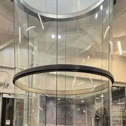 iFLY Indoor Skydiving - Edison - Flight tube