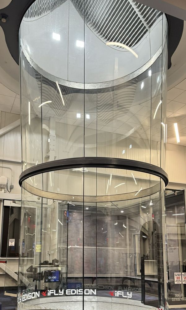 IFLY INDOOR SKYDIVING EDISON Updated November 2024 11 Photos