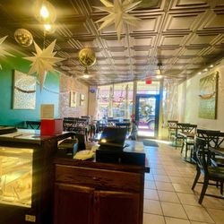 McAdoo's - Inside